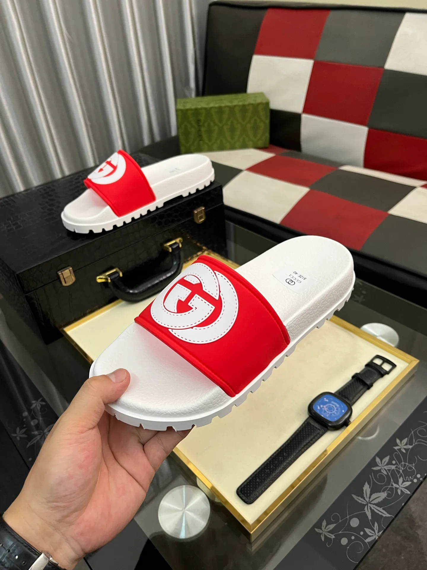 Men's men's shoes💰260⌚️⌚️ＧＵＣＣＩ.Gucci.Official website 1:1 popular slippers hot sale! Original original material 🩴 SIZE: 38-46 (45.46 non-refundable)